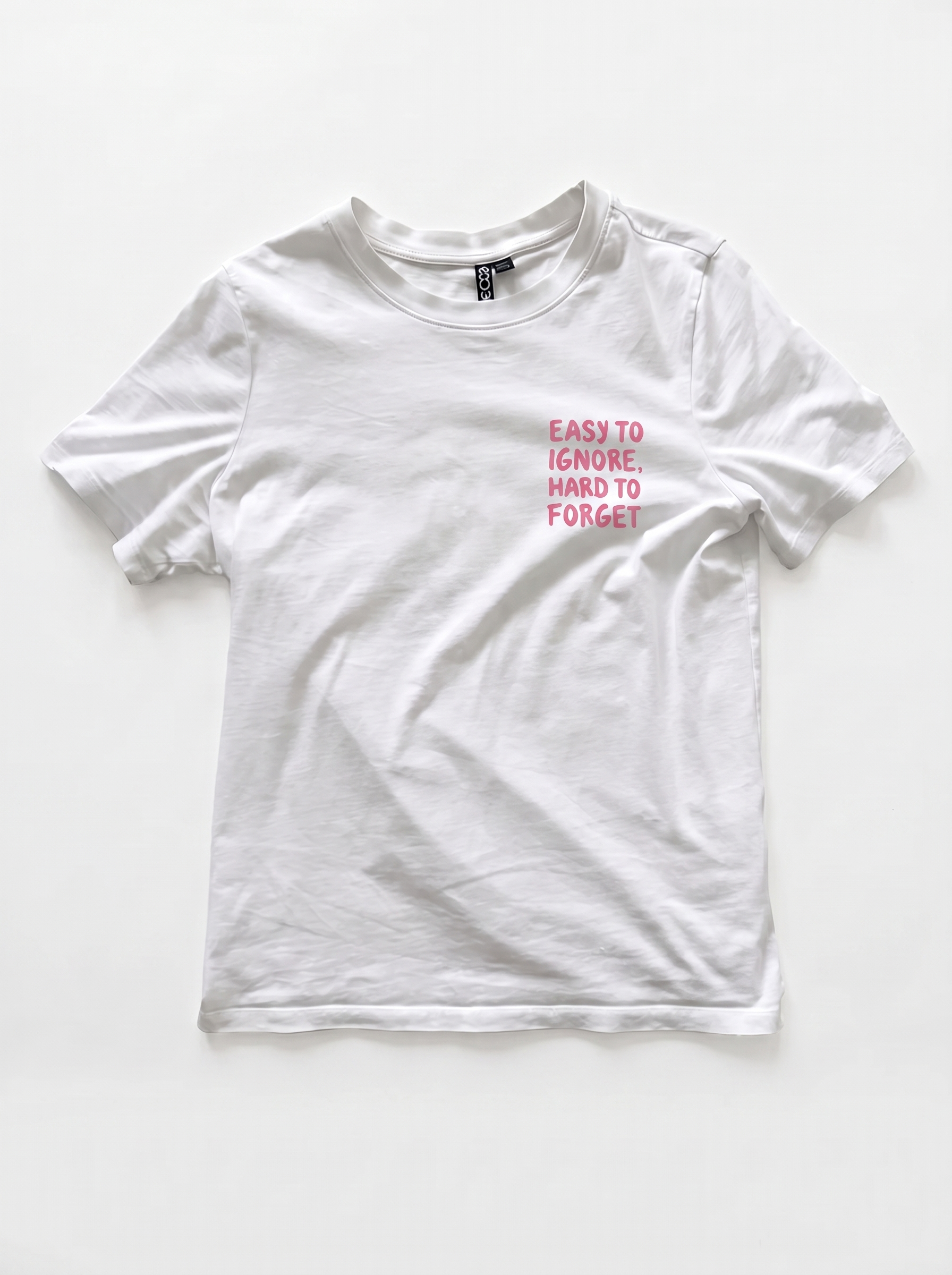 JellyGirly™ Hard to Forget Tee